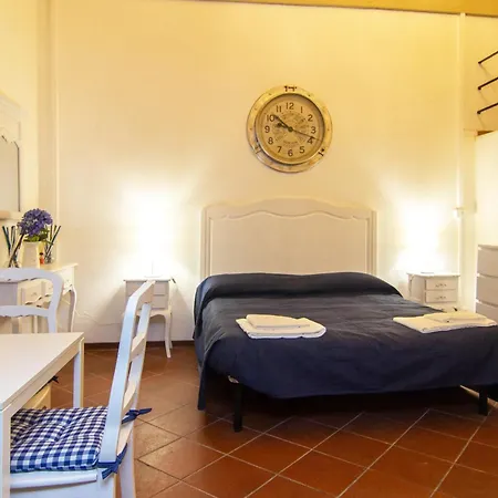 Nel Cuore Di Pisamonolocale In Palazzo Storico. 比萨